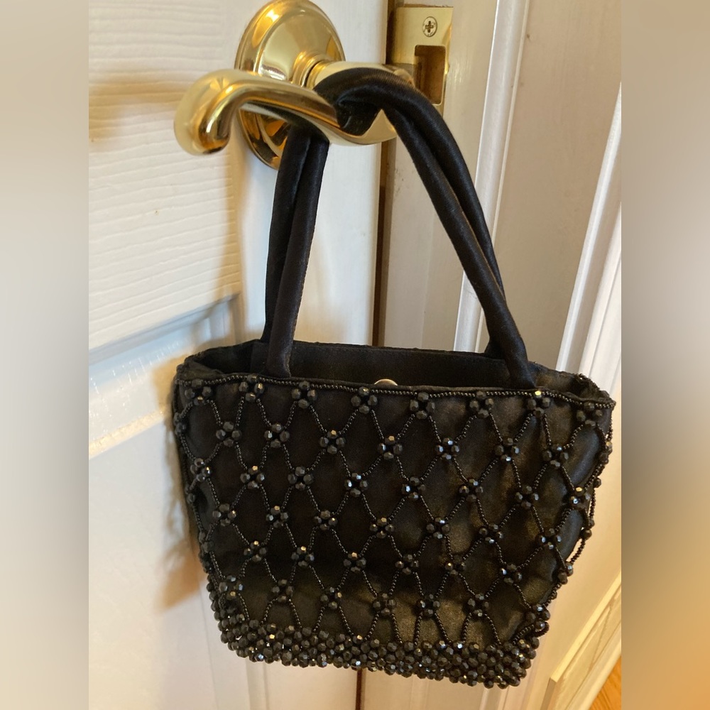 Black evening bag with beads Lancôme